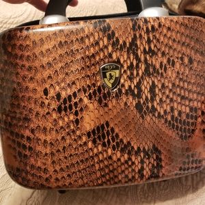 Heys makeup case